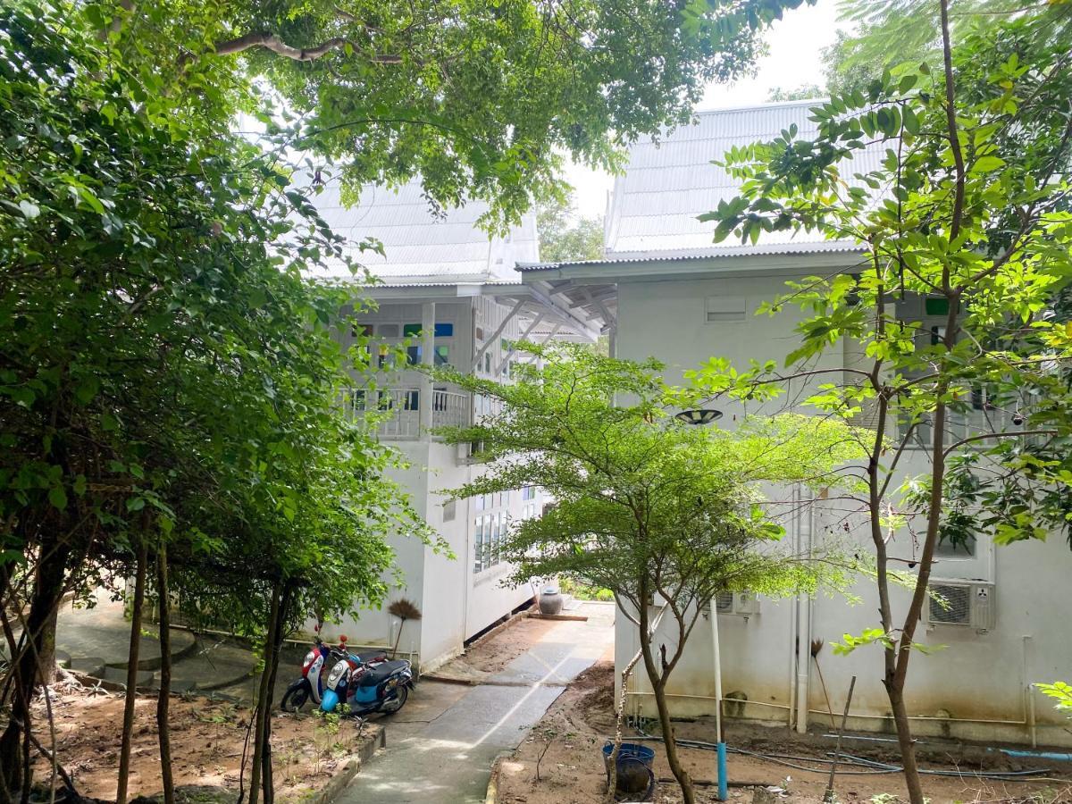 Banthaisangthain Resort Koh Samet Exterior foto